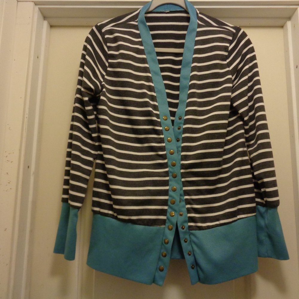 SNAPS & STRIPES COLORBLOCK LONG SWEATER 7